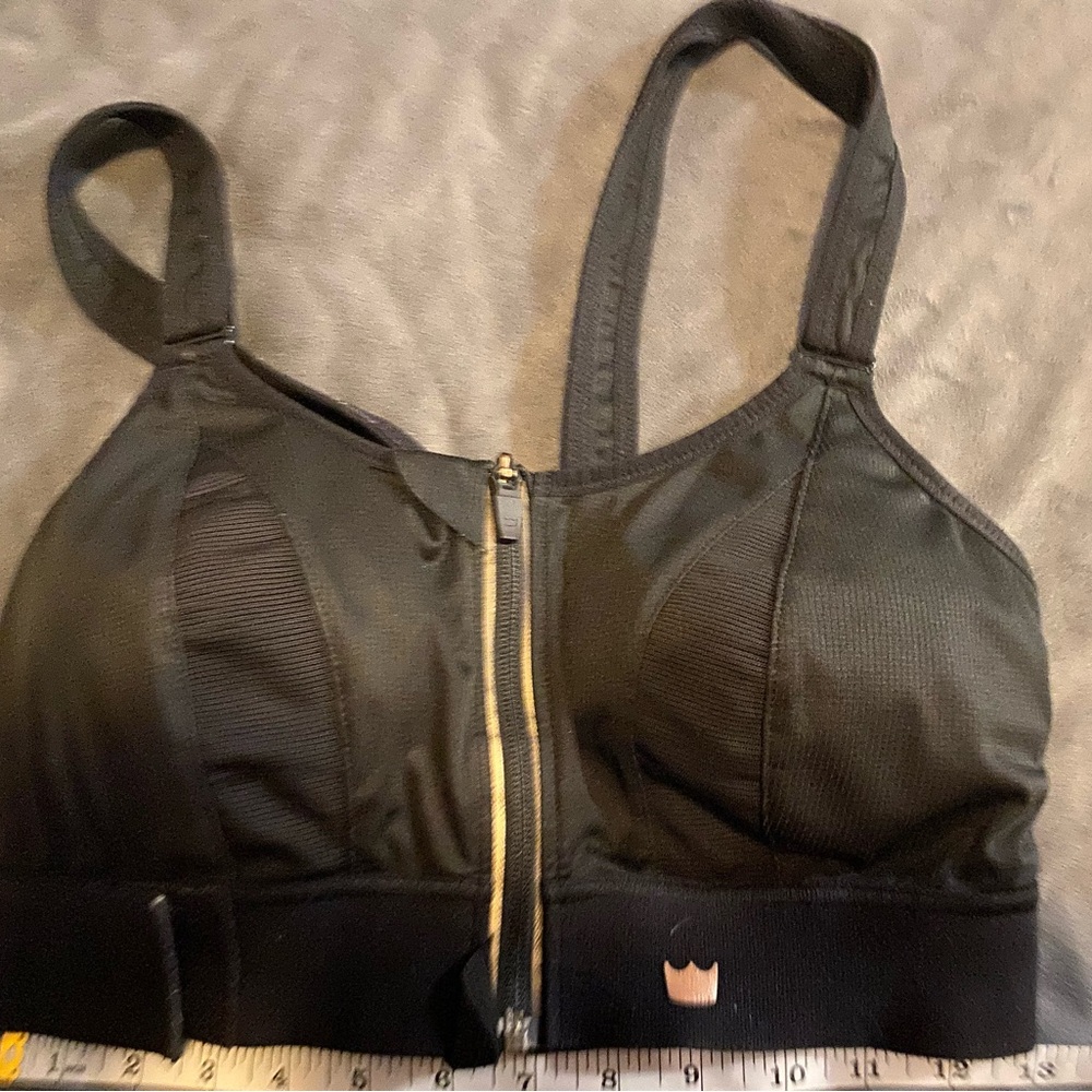 SHEFIT Ultimate 1X (High Impact Sports Bra)